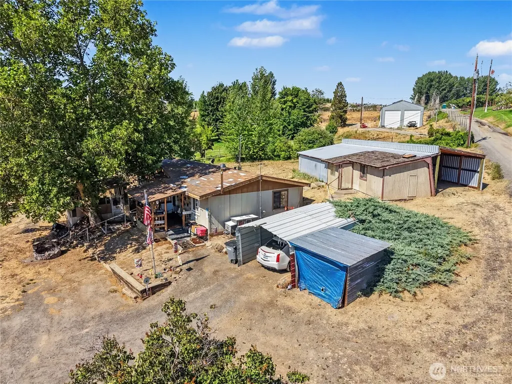 363 Baker Road Selah WA 98942