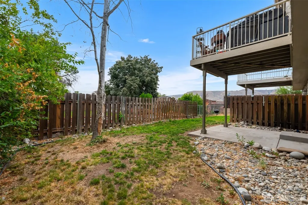 1005 Cascade Street Wenatchee WA 98801