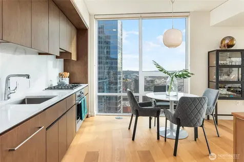 121 Stewart Street Seattle WA 98101