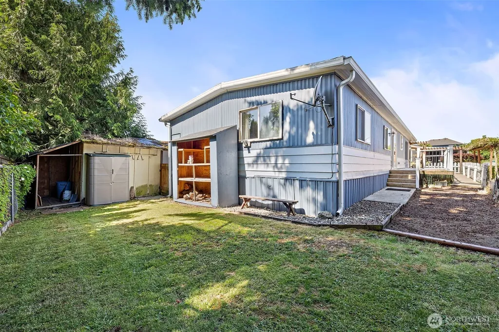 3832 164th Street SW Lynnwood WA 98087