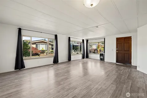 3832 164th Street SW Lynnwood WA 98087