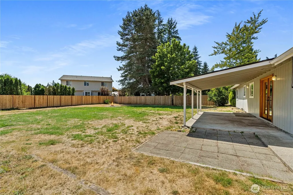 17655 SE 267th Place Covington WA 98042