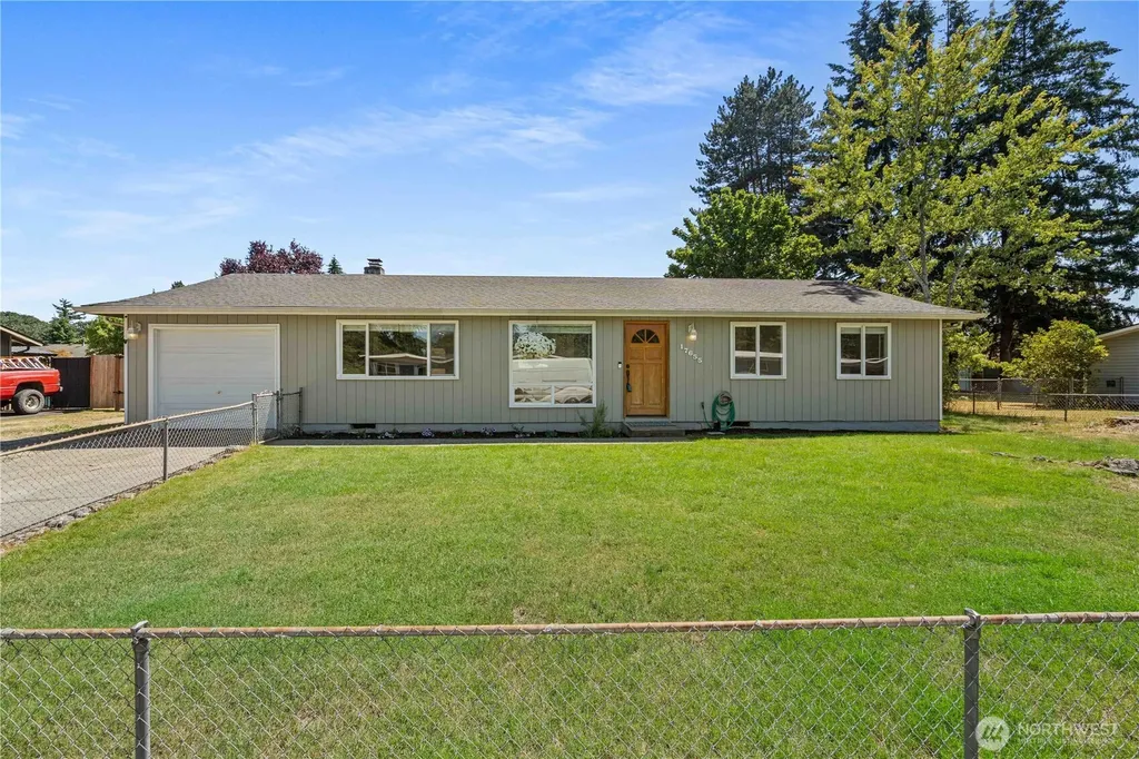 17655 SE 267th Place Covington WA 98042