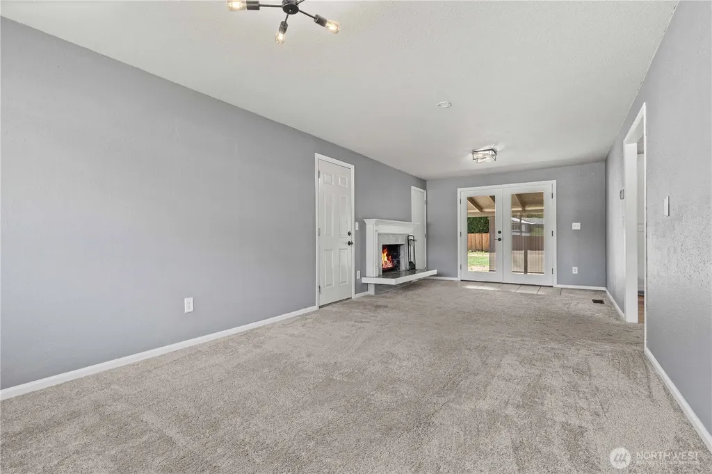 17655 SE 267th Place Covington WA 98042