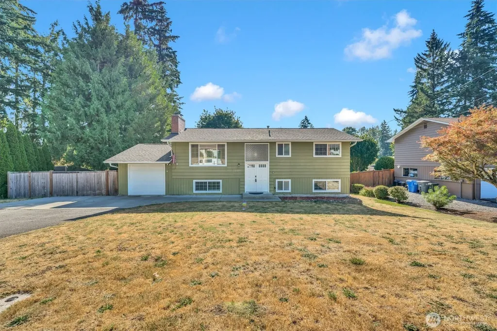 10207 64th Avenue Ct E Puyallup WA 98373