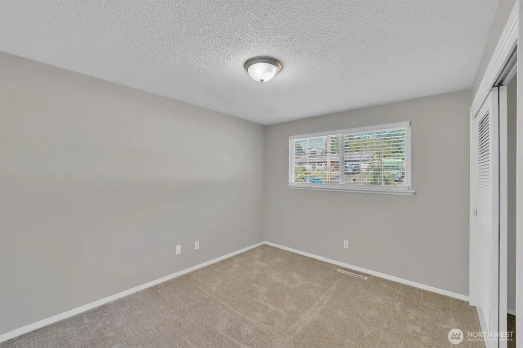 10207 64th Avenue Ct E Puyallup WA 98373