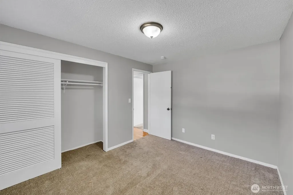 10207 64th Avenue Ct E Puyallup WA 98373