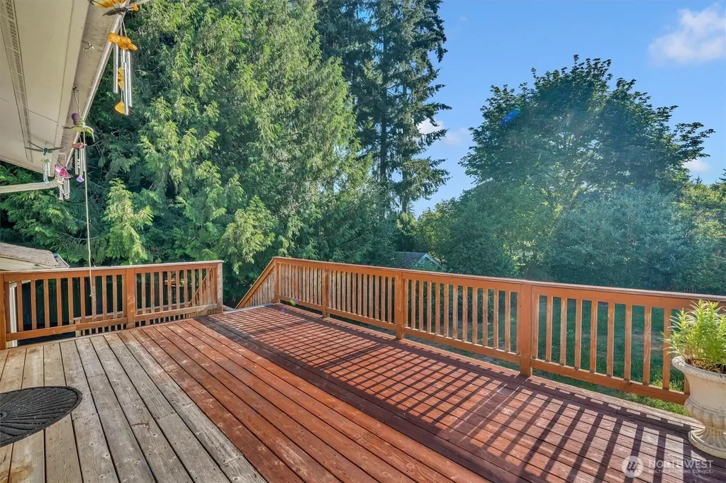 10207 64th Avenue Ct E Puyallup WA 98373
