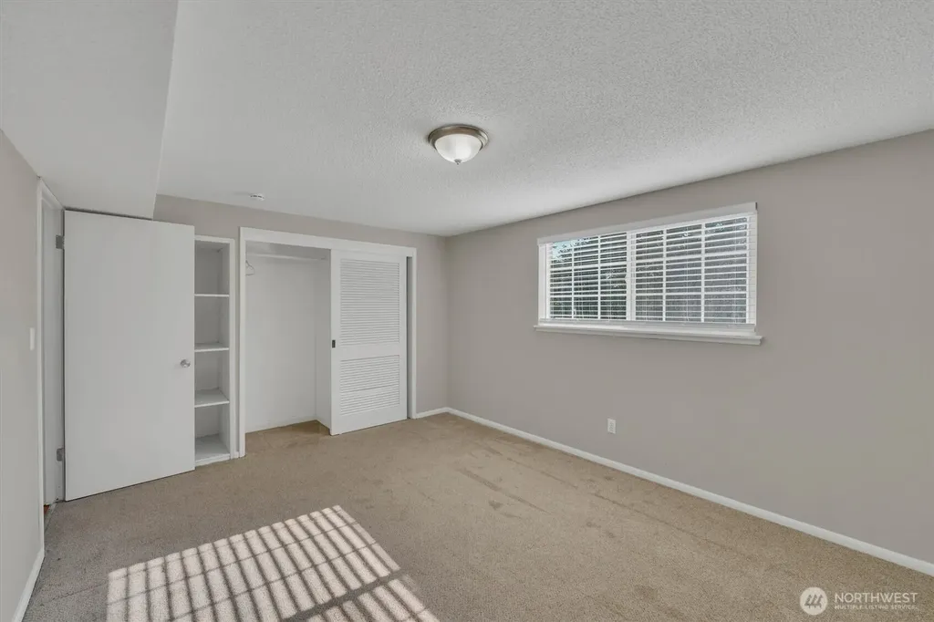 10207 64th Avenue Ct E Puyallup WA 98373