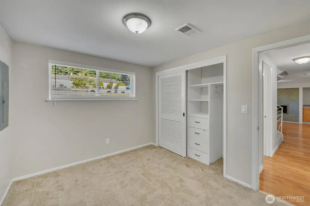 10207 64th Avenue Ct E Puyallup WA 98373