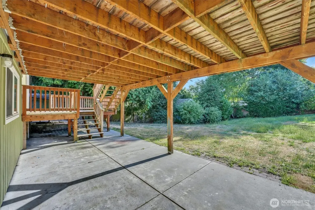 10207 64th Avenue Ct E Puyallup WA 98373