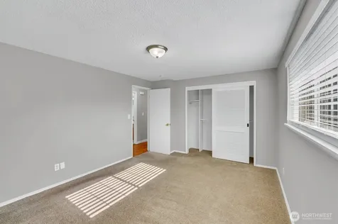 10207 64th Avenue Ct E Puyallup WA 98373