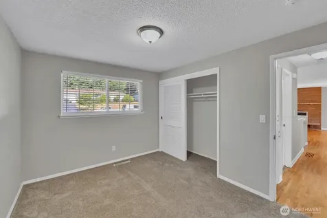 10207 64th Avenue Ct E Puyallup WA 98373