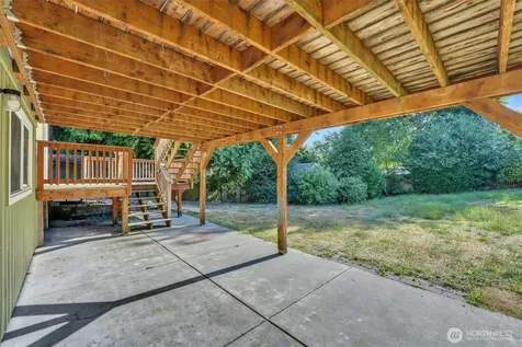 10207 64th Avenue Ct E Puyallup WA 98373