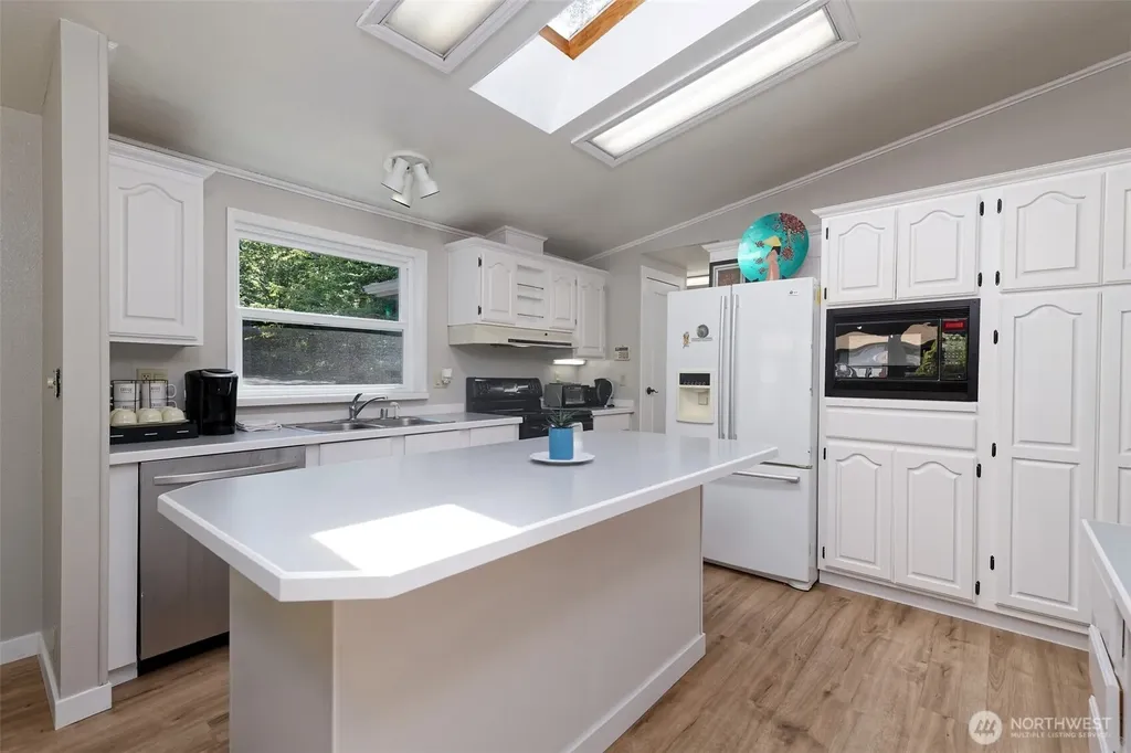 51 SE Earsley Lane Shelton WA 98584