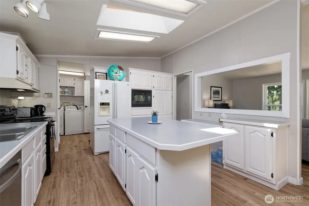 51 SE Earsley Lane Shelton WA 98584