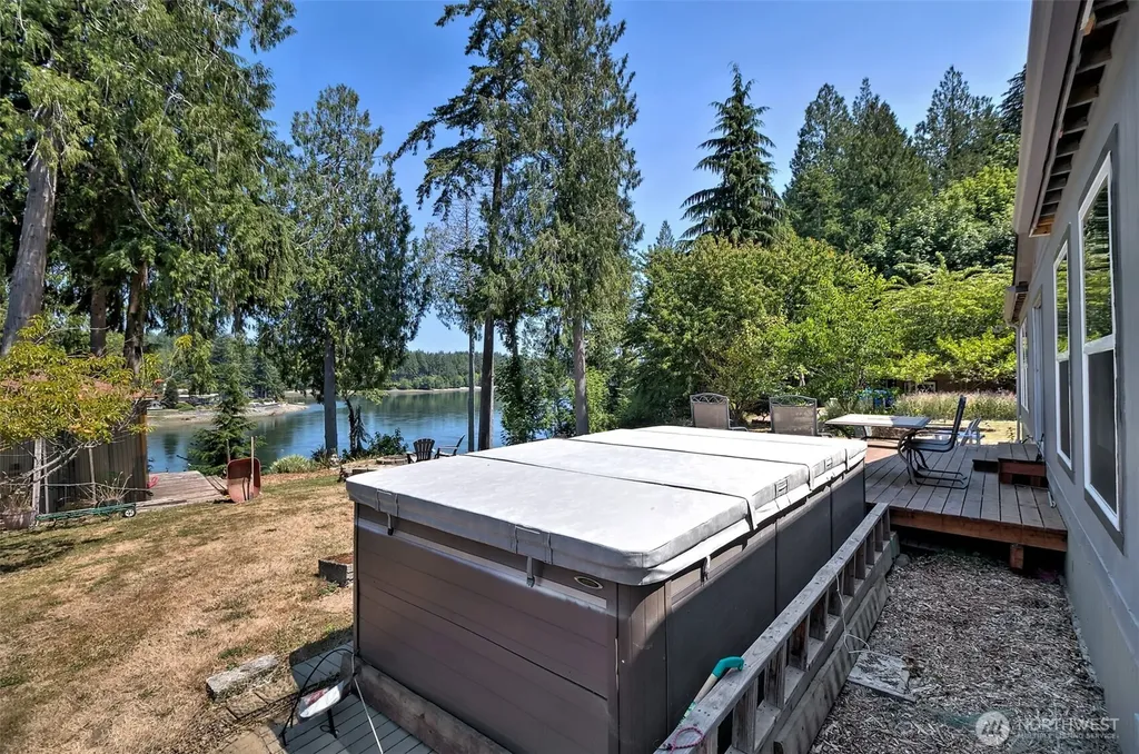 51 SE Earsley Lane Shelton WA 98584