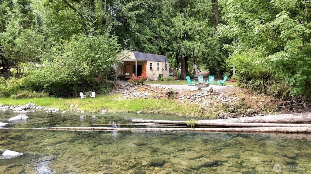 28 Steelhead Tract Granite Falls WA 98252