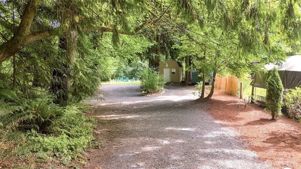 28 Steelhead Tract Granite Falls WA 98252