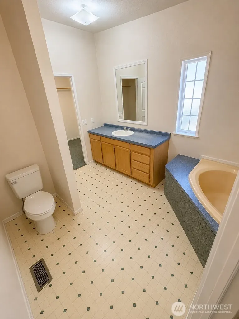 8311 194th Street E Spanaway WA 98387