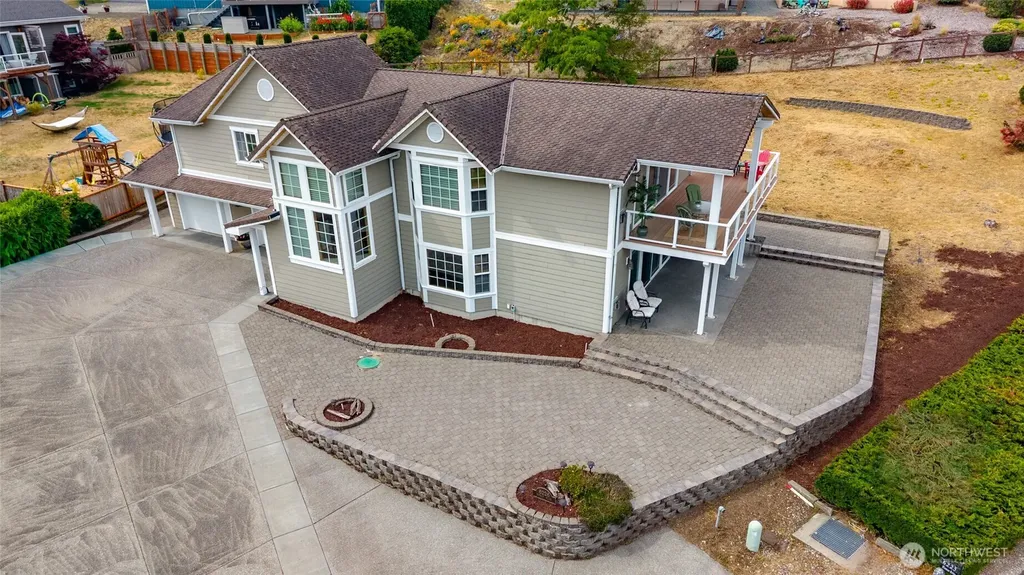 6226 Hinman Drive Clinton WA 98236