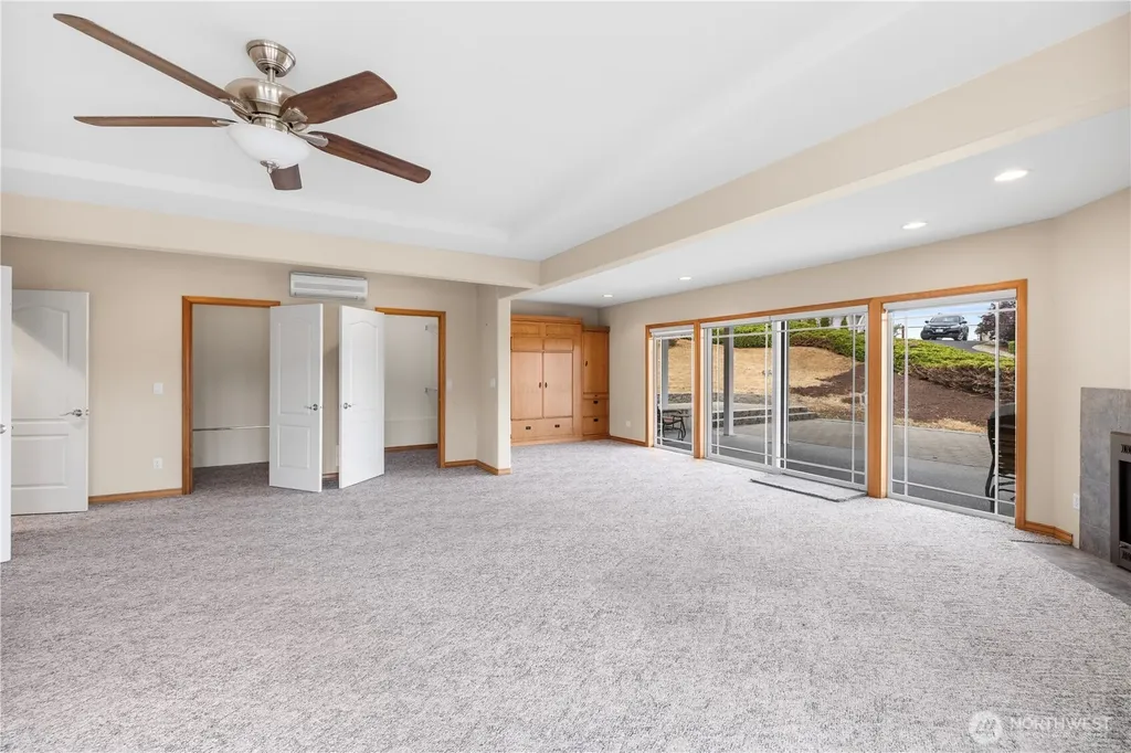 6226 Hinman Drive Clinton WA 98236