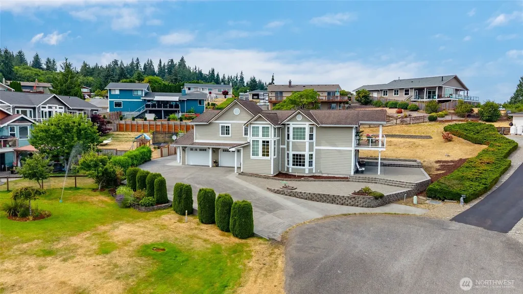 6226 Hinman Drive Clinton WA 98236