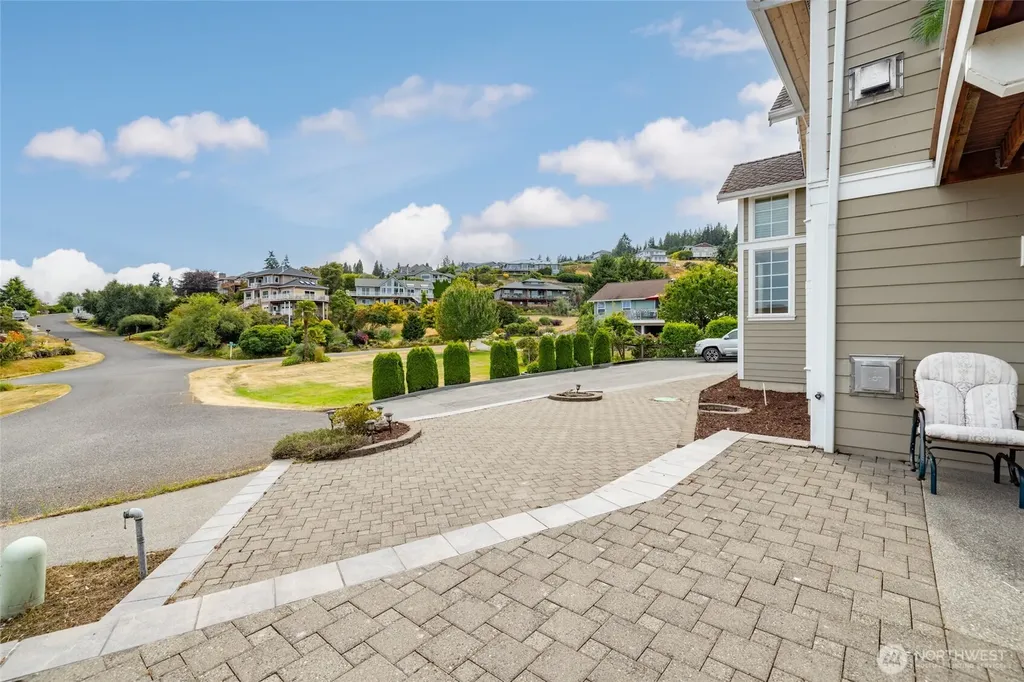6226 Hinman Drive Clinton WA 98236