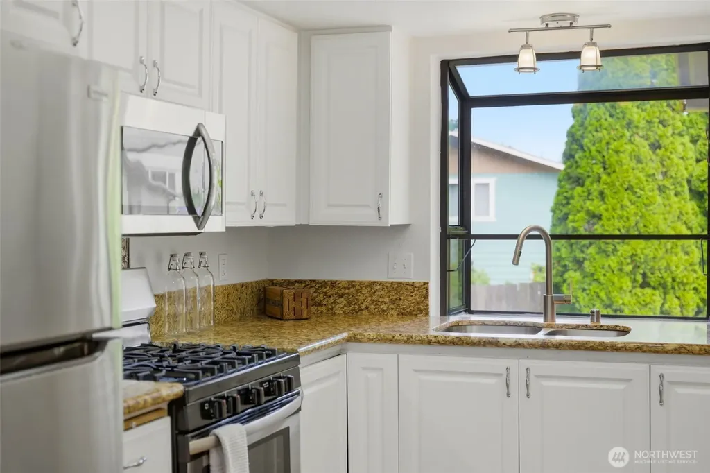 2723 Webber Court Steilacoom WA 98388