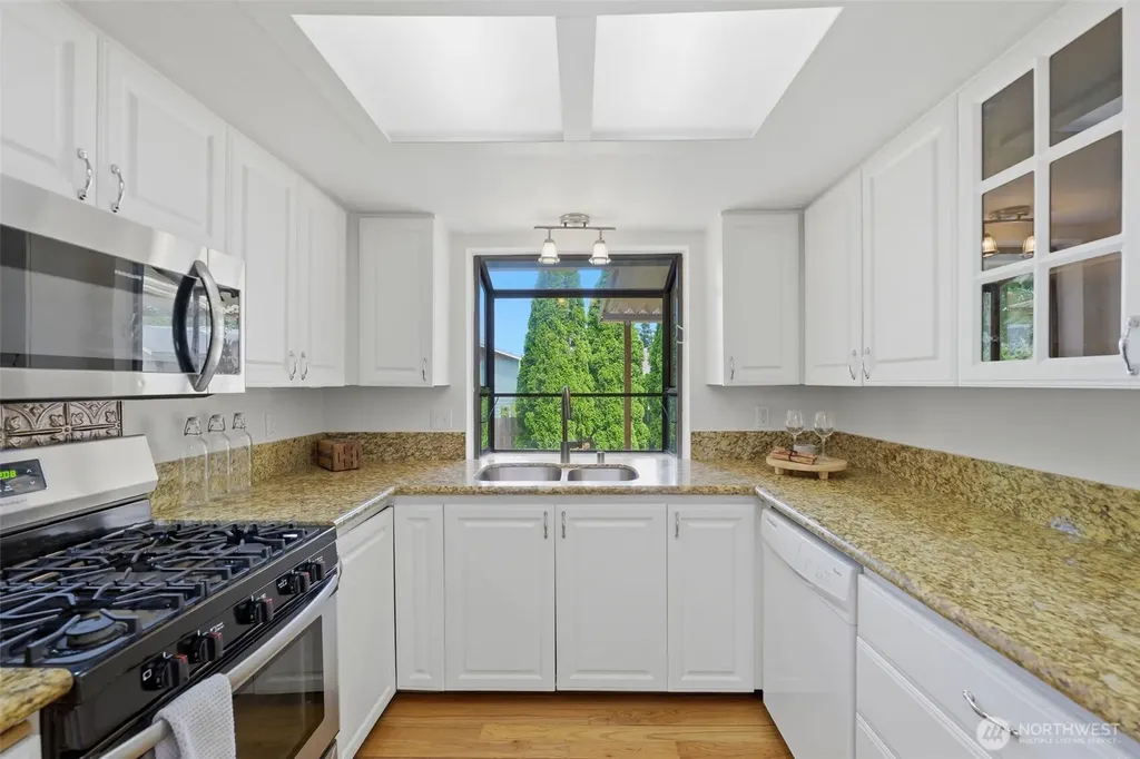 2723 Webber Court Steilacoom WA 98388