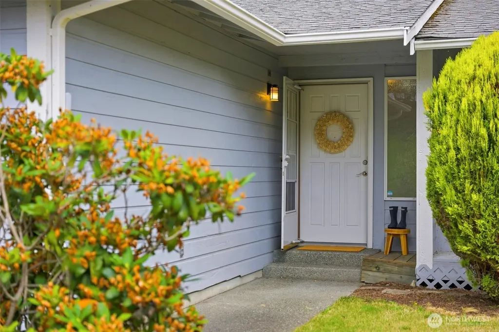 2723 Webber Court Steilacoom WA 98388