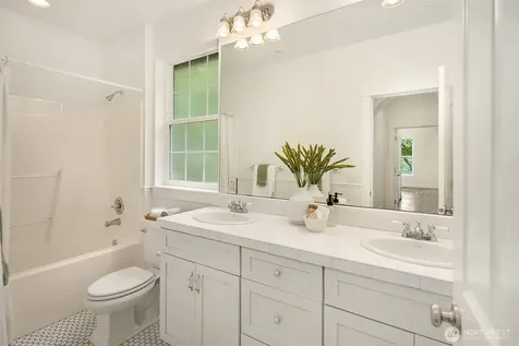 26218 SE Old Black Nugget Road Issaquah WA 98029