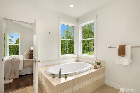 26218 SE Old Black Nugget Road Issaquah WA 98029