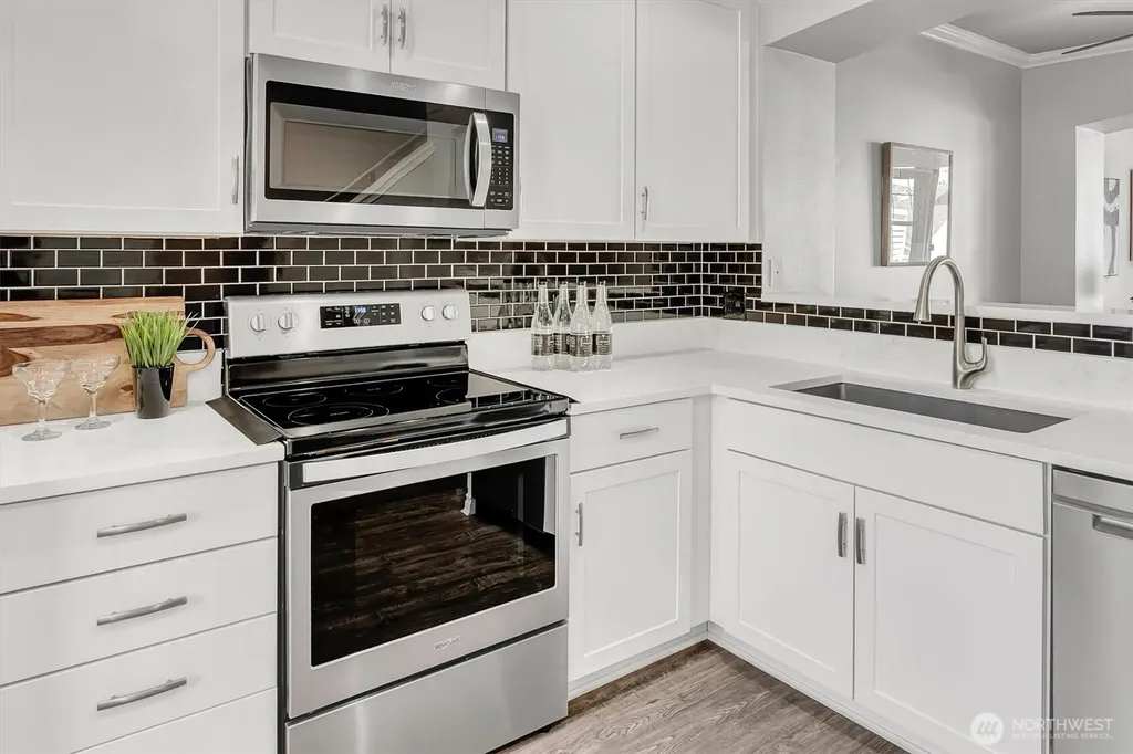 23311 61st Place S Kent WA 98032