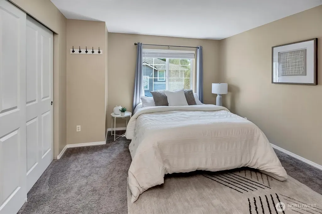 23311 61st Place S Kent WA 98032