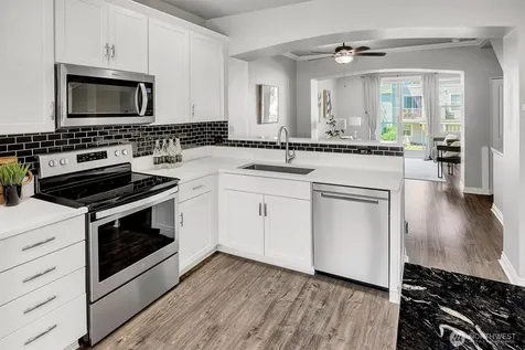 23311 61st Place S Kent WA 98032