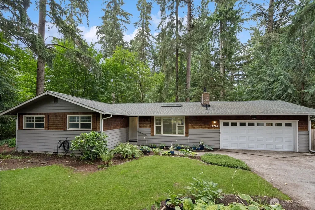 6724 Alder Glen Drive SE Olympia WA 98513