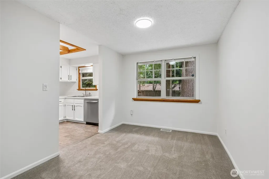 6724 Alder Glen Drive SE Olympia WA 98513