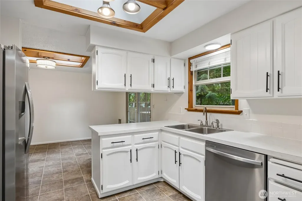 6724 Alder Glen Drive SE Olympia WA 98513