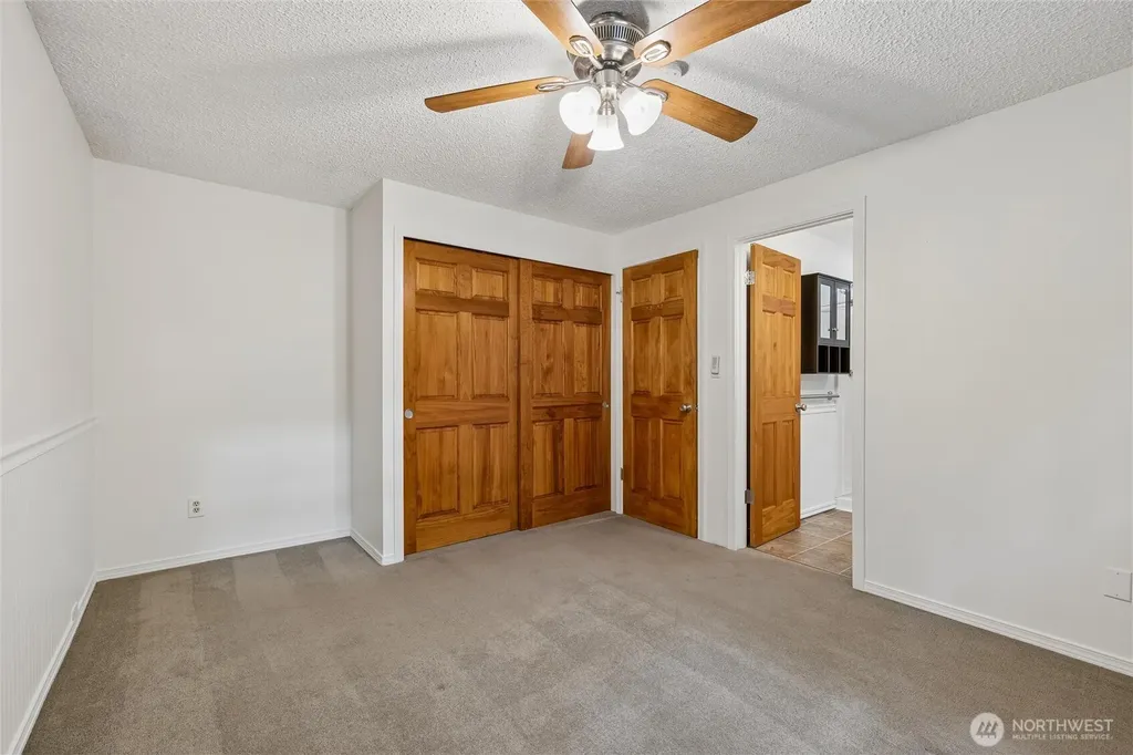 6724 Alder Glen Drive SE Olympia WA 98513