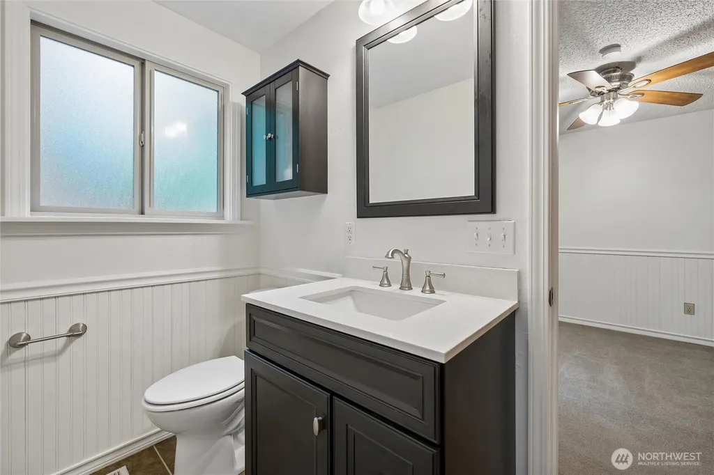 6724 Alder Glen Drive SE Olympia WA 98513