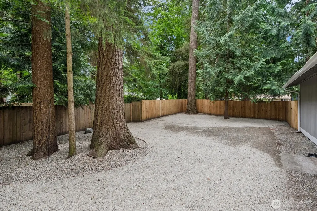 6724 Alder Glen Drive SE Olympia WA 98513