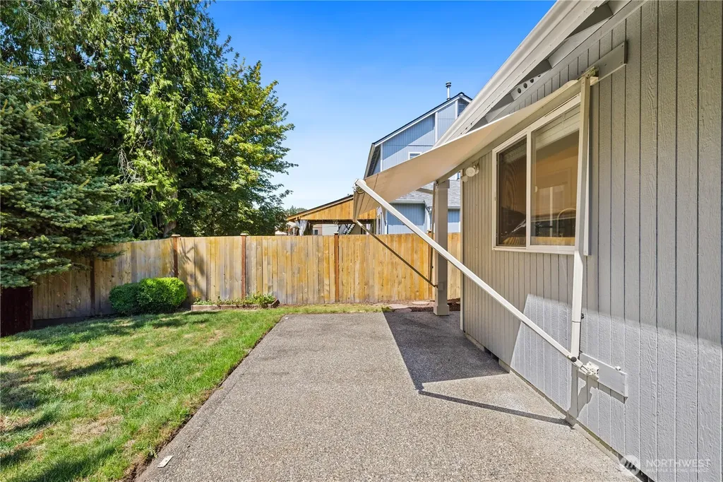 15015 105th Avenue SE Yelm WA 98597
