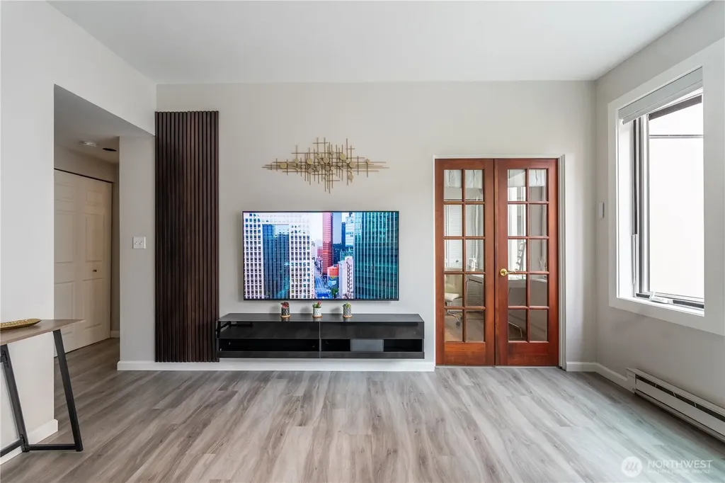 2700 4th Avenue Seattle WA 98121