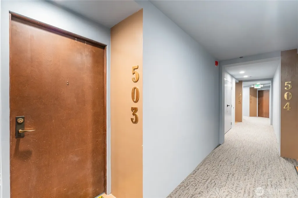 2700 4th Avenue Seattle WA 98121