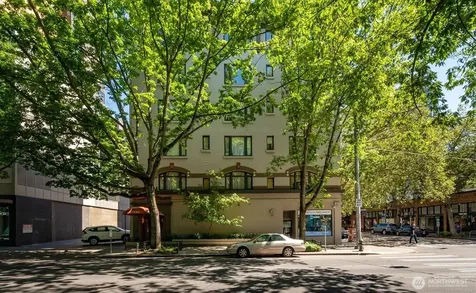 2700 4th Avenue Seattle WA 98121