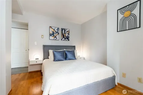 2700 4th Avenue Seattle WA 98121