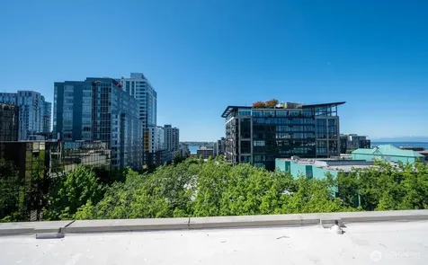 2700 4th Avenue Seattle WA 98121