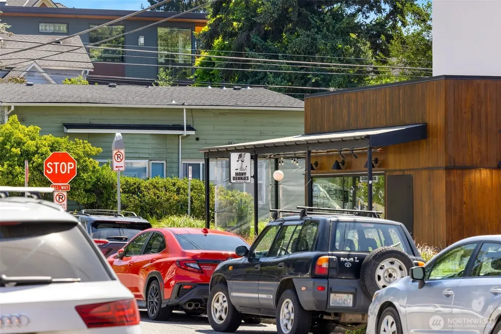 3609 Interlake Avenue N Seattle WA 98103