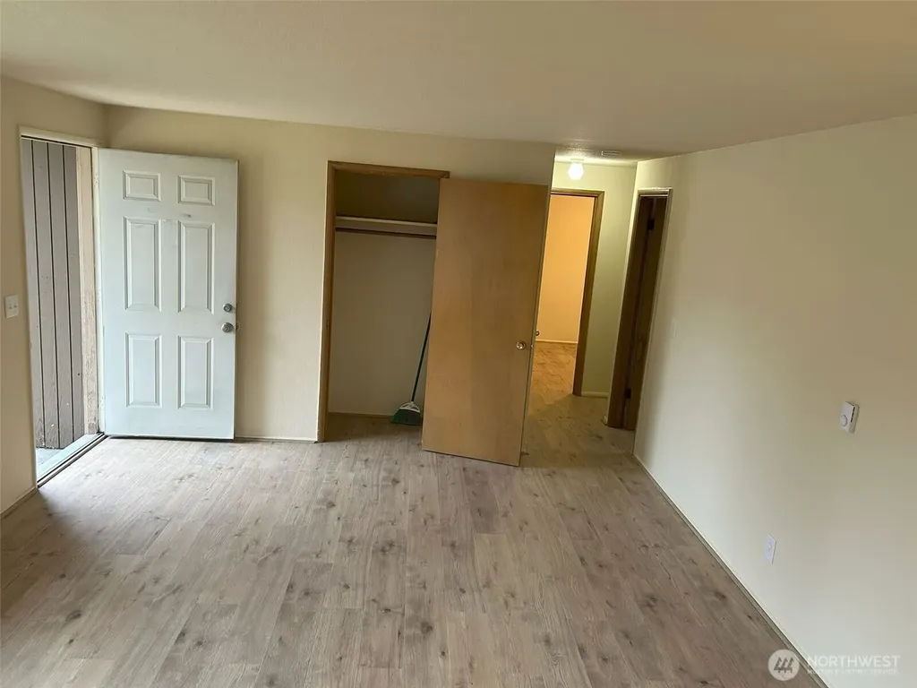 8303 John Dower Road SW Lakewood WA 98499
